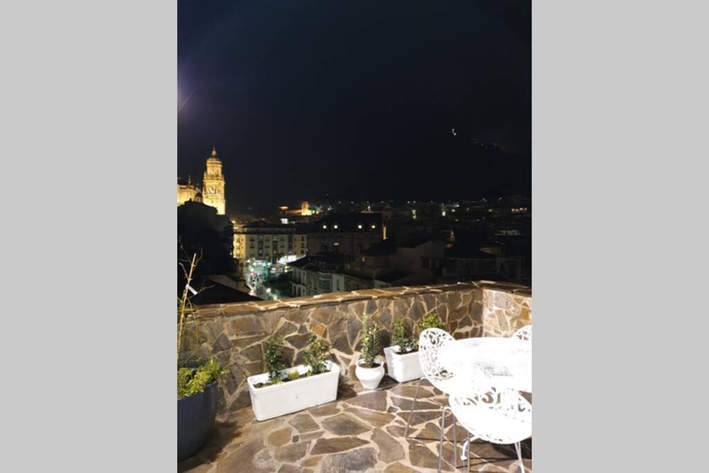 Atico Singular En El Centro Historico. Appartement Jaén Buitenkant foto